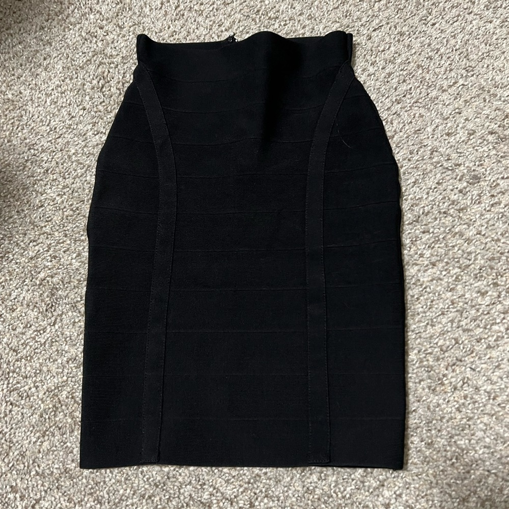 Guess skirt